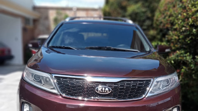 KIA SORENTO LX - 2015